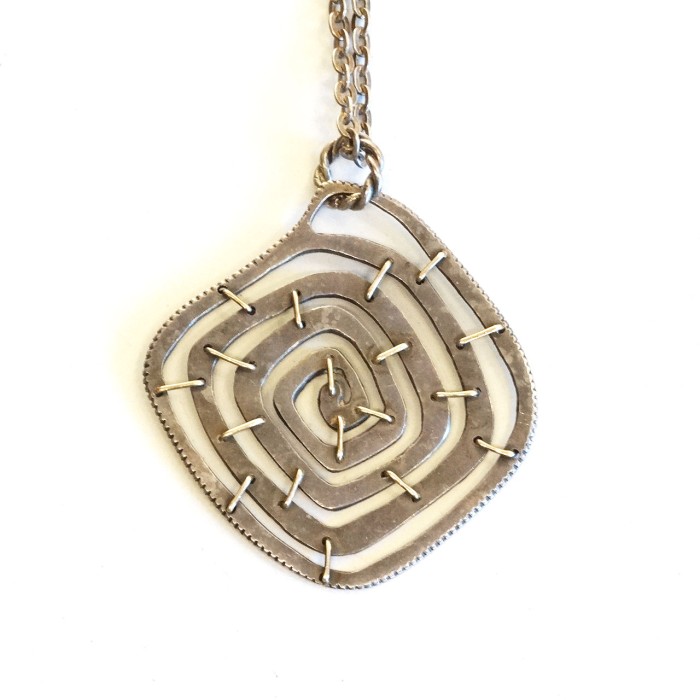 Vintage swirl cookie motif silver art necklace | Vintage.City 古着屋、古着コーデ情報を発信