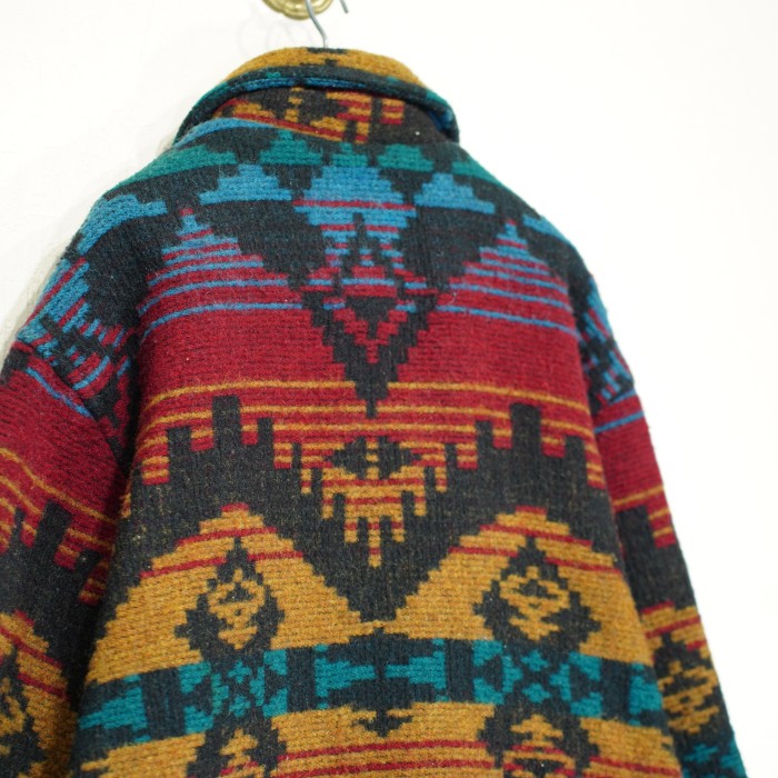 USA VINTAGE Woolrich NATIVE PATTERNED CONCHO BUTTON DESIGN WOOL JACKET/アメリカ古着ウールリッチネイティブ柄コンチョボタンデザインウールジャケット | Vintage.City 古着屋、古着コーデ情報を発信