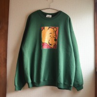 90s Winnie The Pooh Sweatshirt | Vintage.City 古着屋、古着コーデ情報を発信