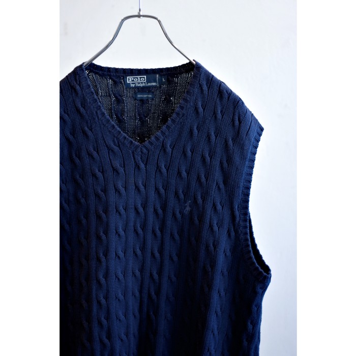 Vintage “Polo Ralph Lauren” Cable Knit Vest | Vintage.City Vintage Shops, Vintage Fashion Trends