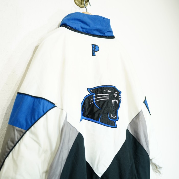*SPECIAL ITEM* USA VINTAGE PRO LAYER NFL CAROLINA PANTHERS TEAM DESIGN ZIP UP BLOUSON/アメリカ古着NFLチームデザインジップアップブルゾン | Vintage.City 古着屋、古着コーデ情報を発信