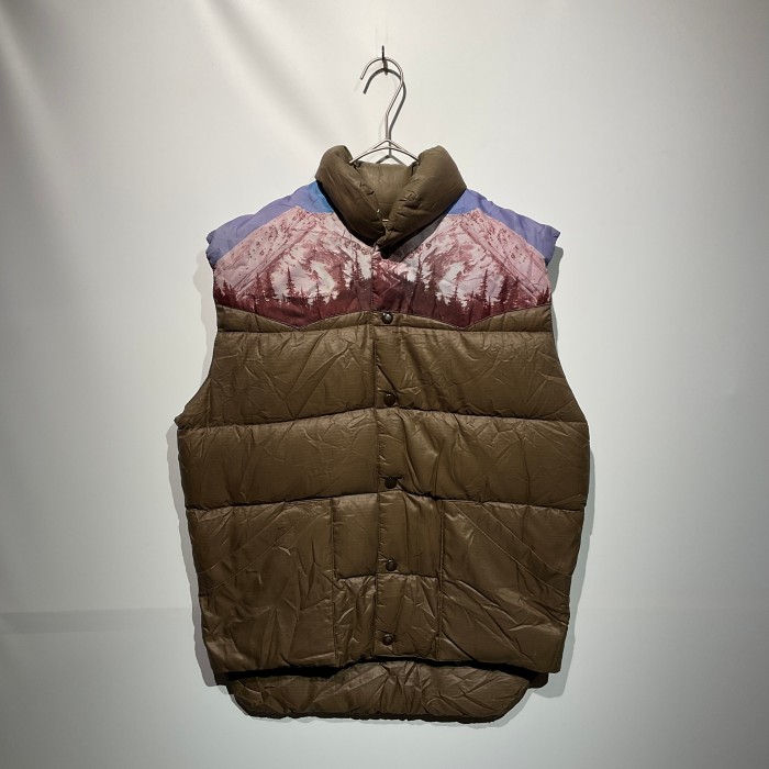 ⭐︎ 70~80’s “unknown” Photo print down vest ⭐︎ | Vintage.City 古着屋、古着コーデ情報を発信
