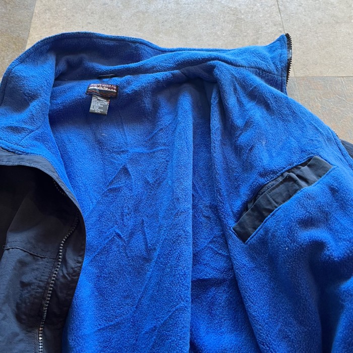 White Sierra Navy Fleece Jacket | Vintage.City 古着屋、古着コーデ情報を発信