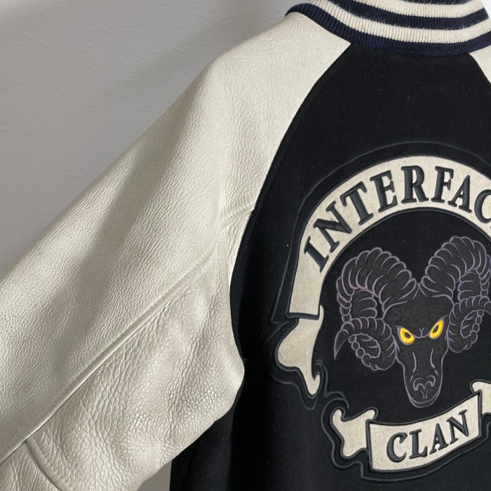 INTERFACE CLAN スタジャン 刺繍 レザーアーム スケート | Vintage.City 古着屋、古着コーデ情報を発信
