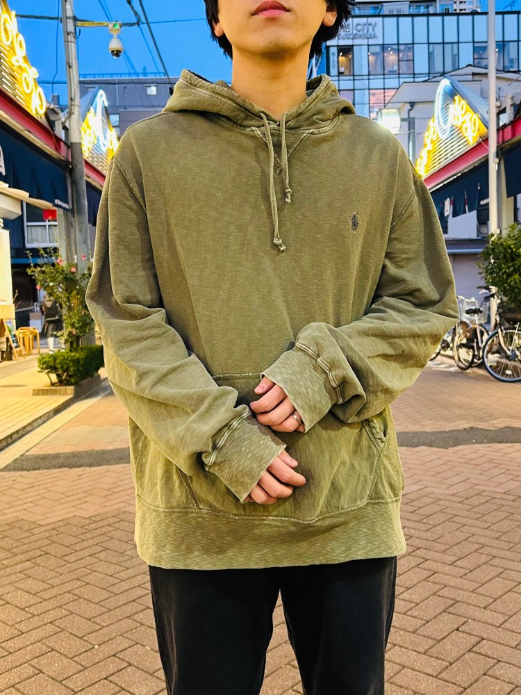 VANPELT 月島古着屋

⚫︎tops
90's / 《Ralph Lauren》fade green hoodie

フェード具合が最高なラルフのフーディーです☺︎ | Check out vintage snap at Vintage.City