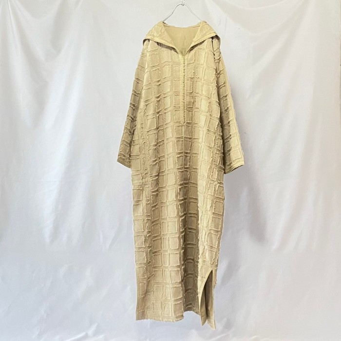 Beige square chenille fringe hooded maxi onepieceフード付き四角フリンジマキシワンピース | Vintage.City 古着屋、古着コーデ情報を発信