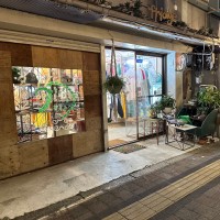 at/no/real | Discover unique vintage shops in Japan on Vintage.City