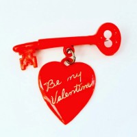 🇺🇸1940-50's Vintage "Be my Valentine”レッドハートブローチ | Vintage.City Vintage Shops, Vintage Fashion Trends