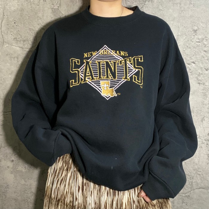 NFL NEW ORLEANS SAINTS sweatshirt | Vintage.City Vintage Shops, Vintage Fashion Trends
