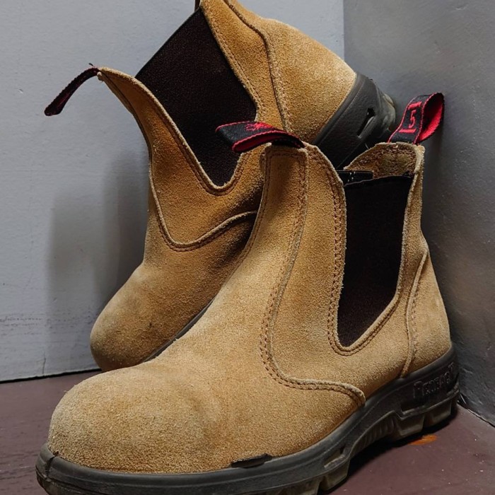 RED BACK オーストラリア製 Work & Safety Boot Bobcat USBBA スウェードレザー サイドゴア ブーツ カーキ系 UK5 約24cm | Vintage.City 빈티지숍, 빈티지 코디 정보