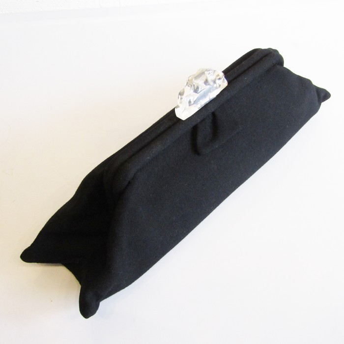 50s USA Vintage black wool clutch bag with lucite clasp | Vintage.City 古着屋、古着コーデ情報を発信