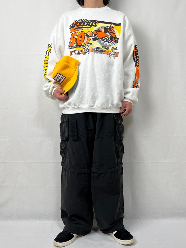 90s USA製 Woody's 500 スノーモービル スウェット size XL ¥7,980

00s カーゴパンツ

お気軽にお問い合わせ下さい | Check out vintage snap at Vintage.City