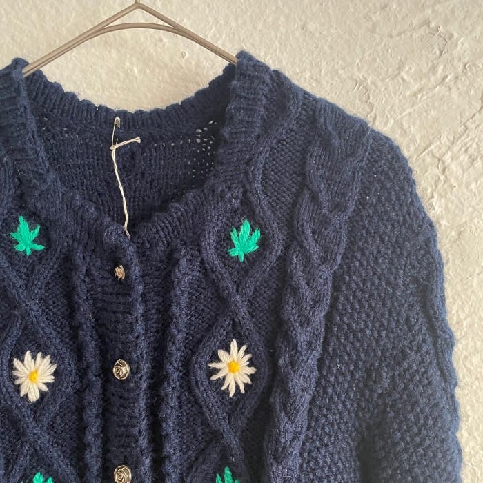embroidery knit cardigan | Vintage.City 古着屋、古着コーデ情報を発信
