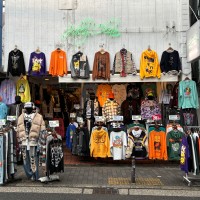 Jolly Clan 2 | Discover unique vintage shops in Japan on Vintage.City