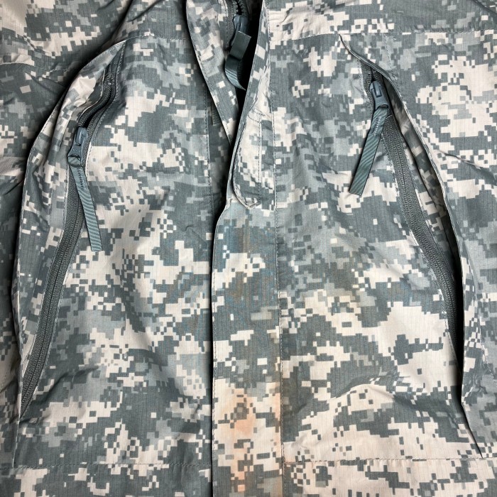US.Army LEVEL6 GENⅢ UCP Jacket EXTREME COLD/WET WEATHER | Vintage.City 古着屋、古着コーデ情報を発信