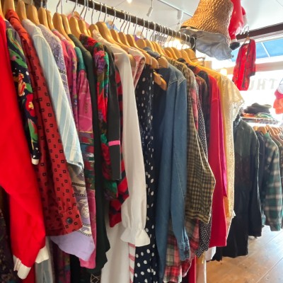 THUNDER | Vintage Shops, Buy and sell vintage fashion items on Vintage.City