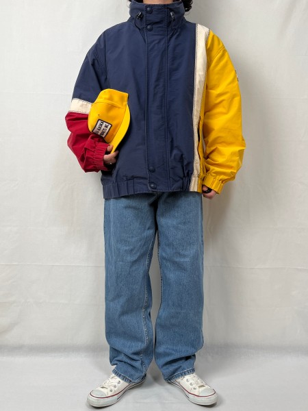90s トミーヒルフィガー セーリングジャケット size XL ¥9,980

00s Levi's 550 size W36 ¥5,980

お気軽にお問い合わせ下さい | 古着コーデスナップは、Vintage.Cityでチェック