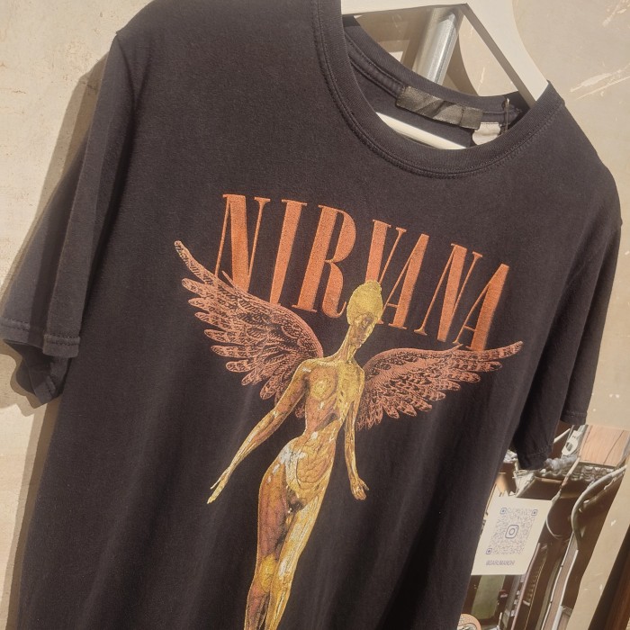 NIRVNA(ニルバーナ)バンドTシャツ　Mサイズ　ブラック　コットンポリ　2725 | Vintage.City Vintage Shops, Vintage Fashion Trends