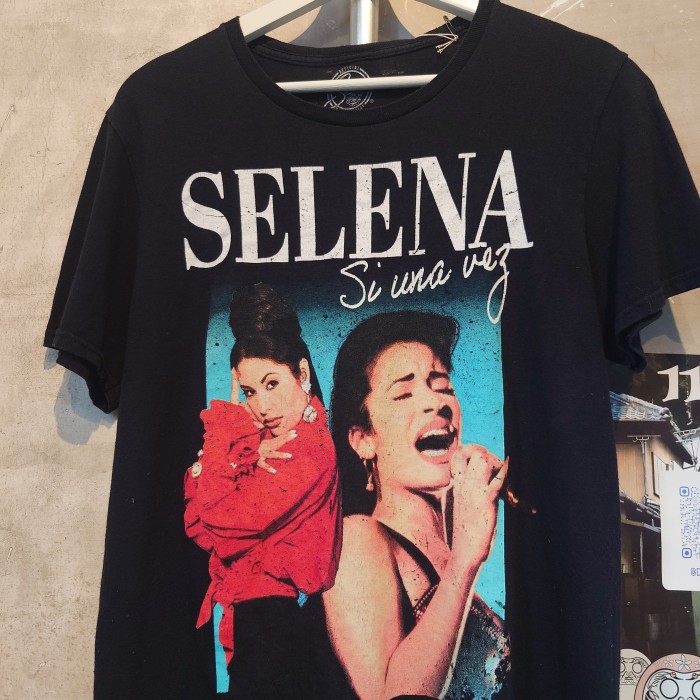 SELENA(セレーナ)音楽系Tシャツ　Mサイズ　ブラック　コットン　サルバドール　2724 | Vintage.City 古着屋、古着コーデ情報を発信