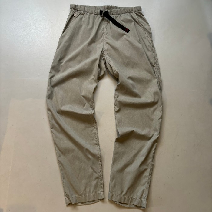 00s gramicci nylon pants “made in USA🇺🇸” “size M” 2000年代初頭 グラミチ ナイロンパンツ USA製 アメリカ製 | Vintage.City 빈티지숍, 빈티지 코디 정보