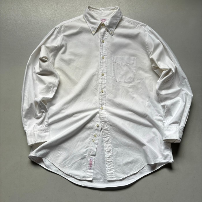 Brooks Brothers B/D shirt “size 17-34” ブルックスブラザーズ ボタンダウンシャツ 白シャツ 無地 | Vintage.City 古着屋、古着コーデ情報を発信